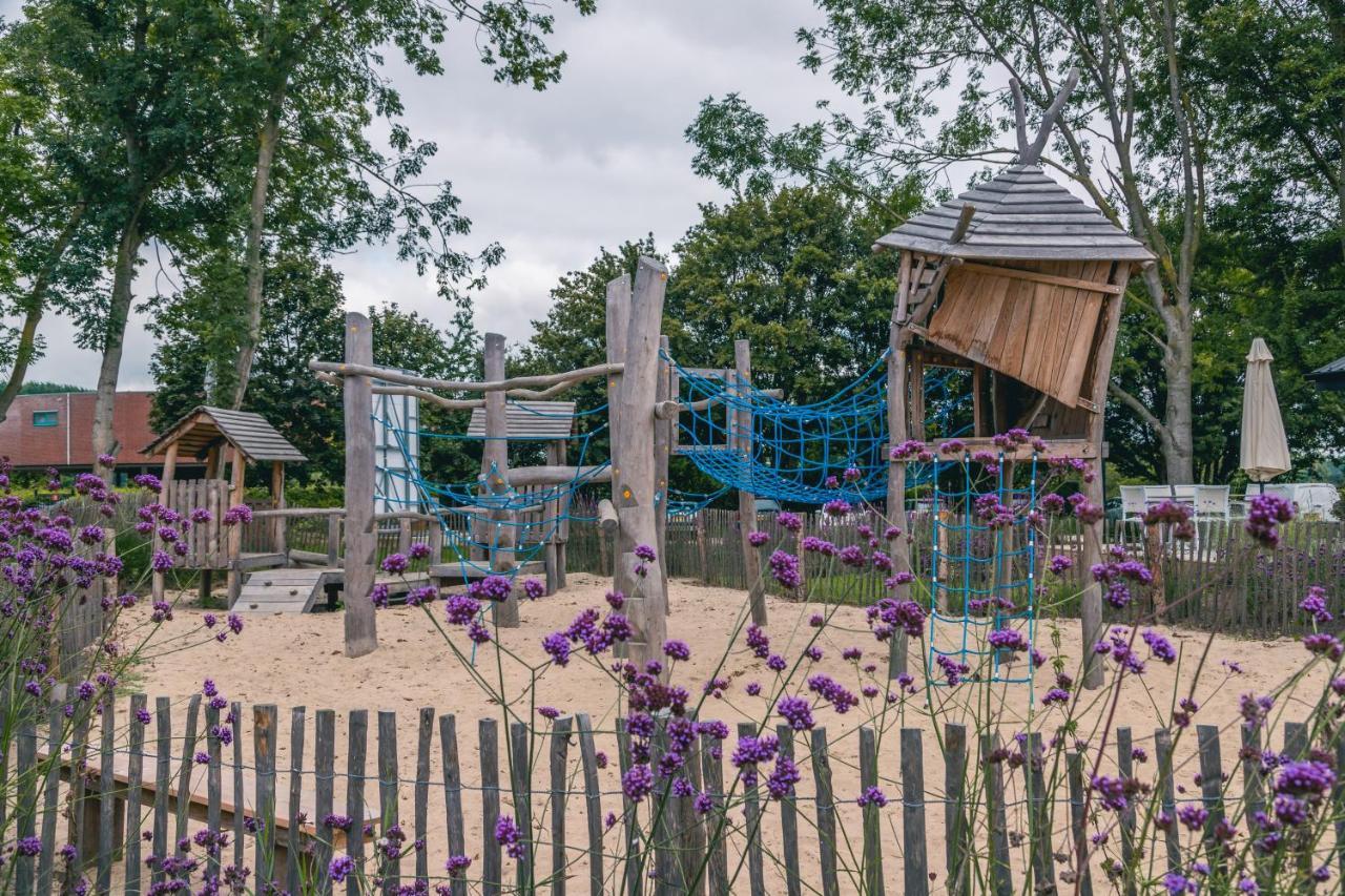 Vakantiepark Aan De Maas Kerkdriel Bagian luar foto